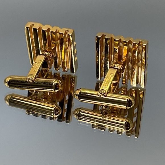 Christian Dior Logo Cufflinks - Picture 5 of 8